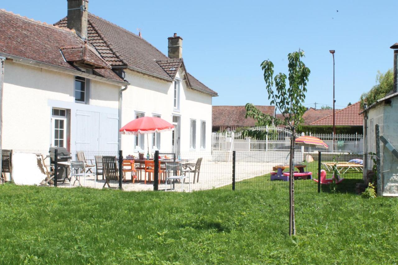 La Ferme De Mon Enfance Villa Villechetif Exterior photo